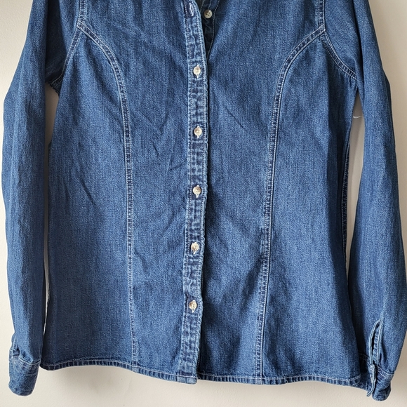 Asos medium wash button down women's denim shirt Size 6 - Picture 3 of 12